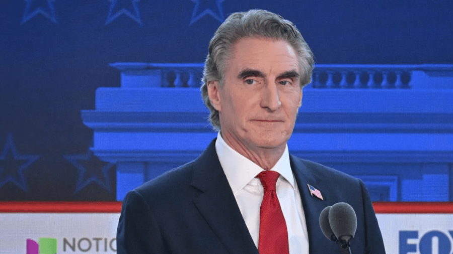 Secretario del Interior de Estados Unidos llega a Caracas para discutir planes energéticos