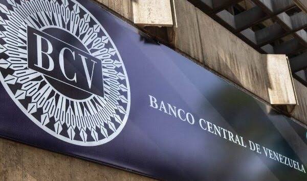 BCV actualizó comisiones por uso de pago móvil, menudeo, mantenimiento de cuentas y más
