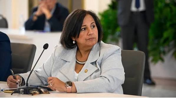 Dinorah Figuera exige claridad sobre las excarcelaciones y pide libertad plena para todos los presos políticos